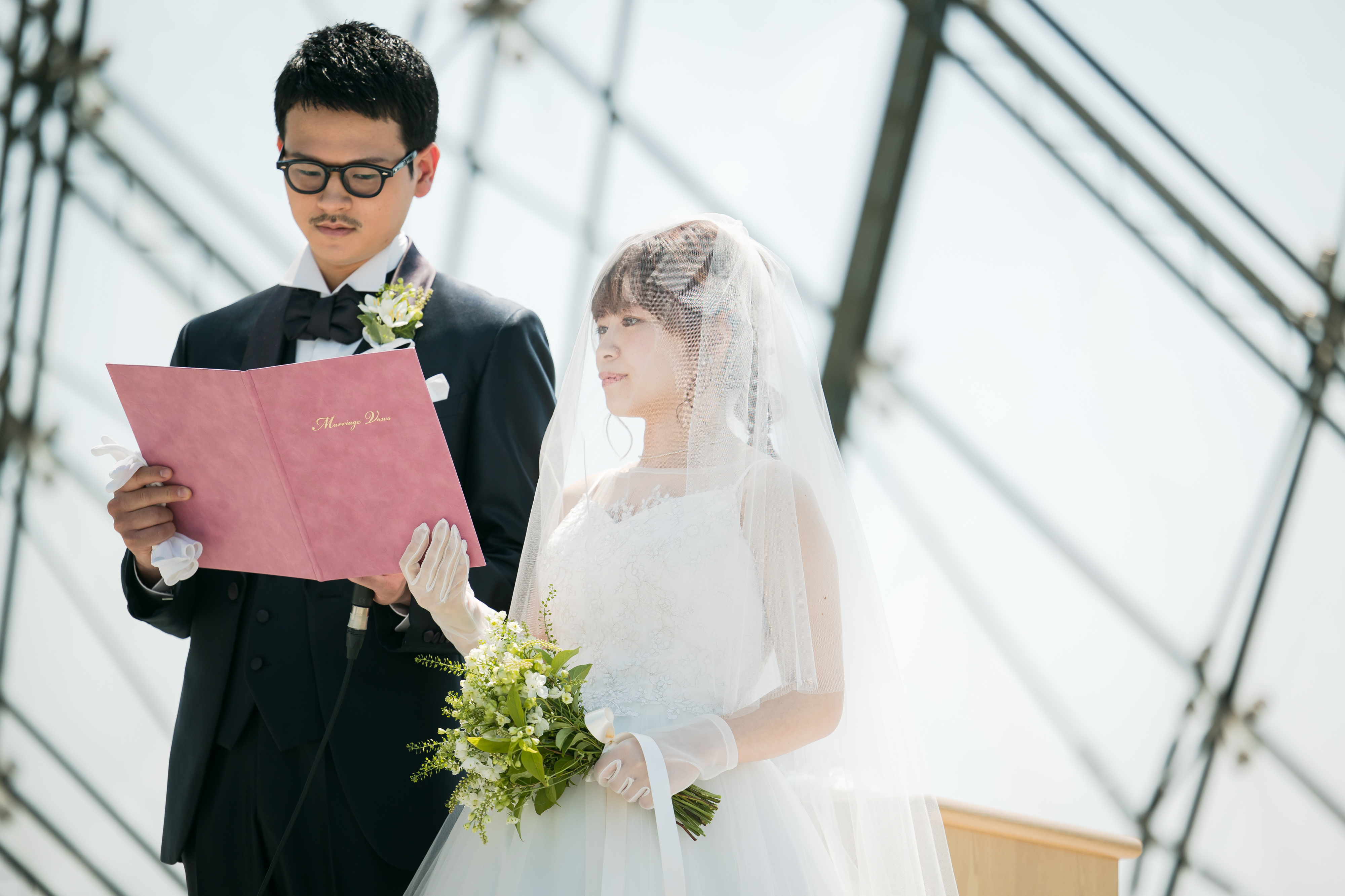 春の風を感じながら家族で結婚式
